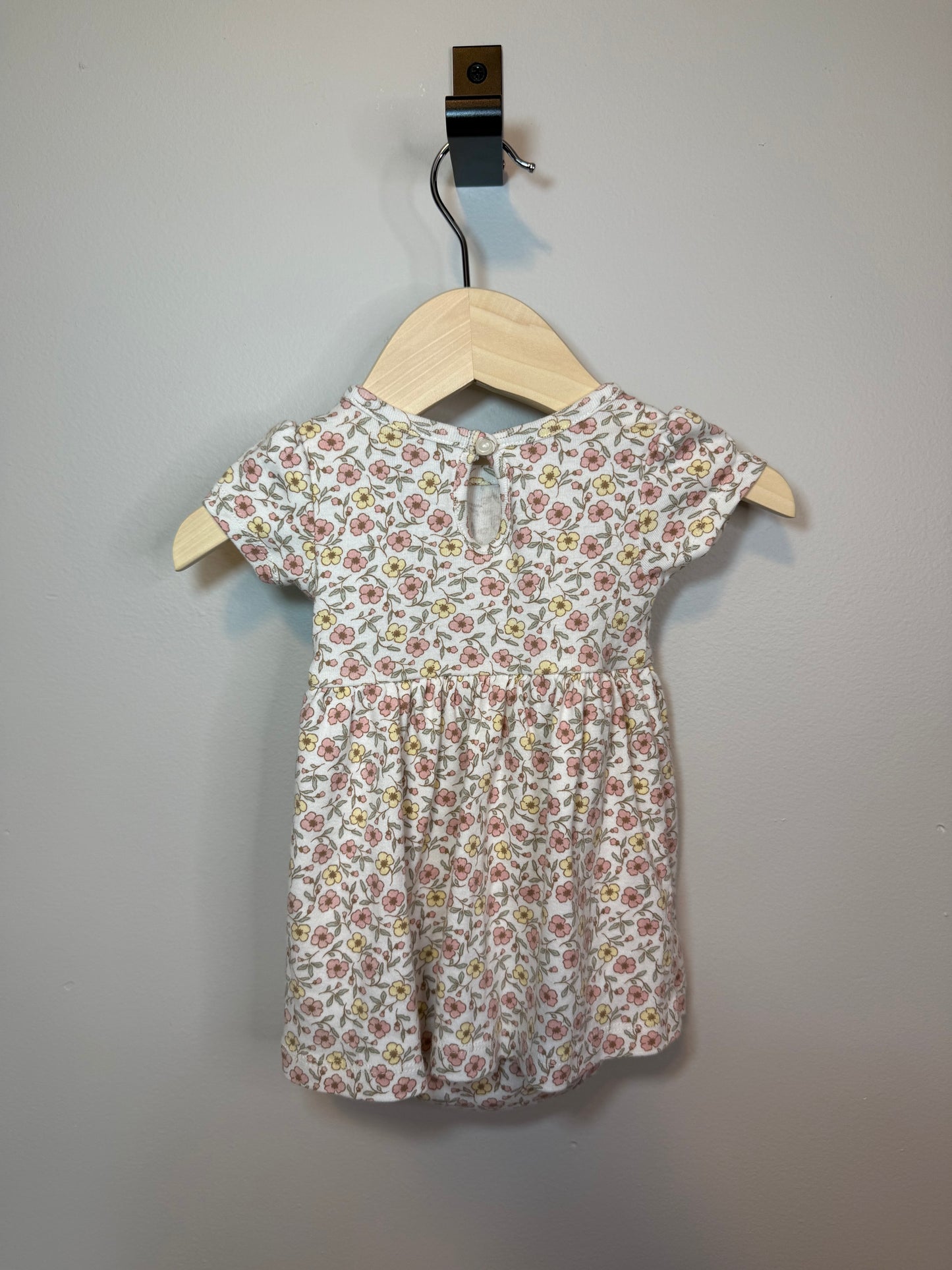 3-6m Carter���������������������������s Child of Mine dress