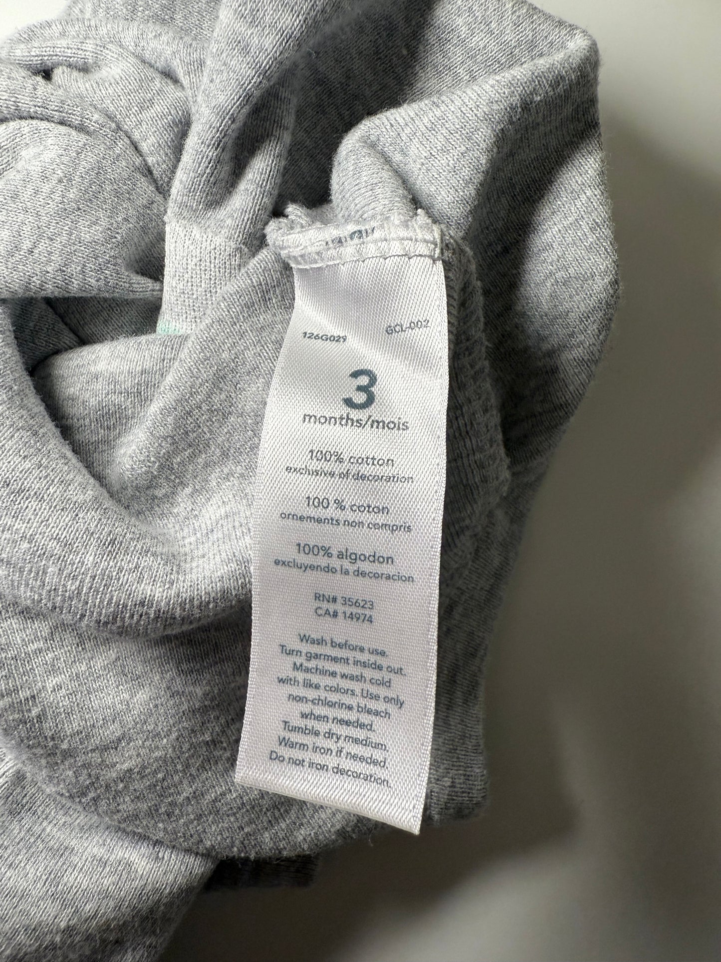 3m Carter���������������������������s Onesie