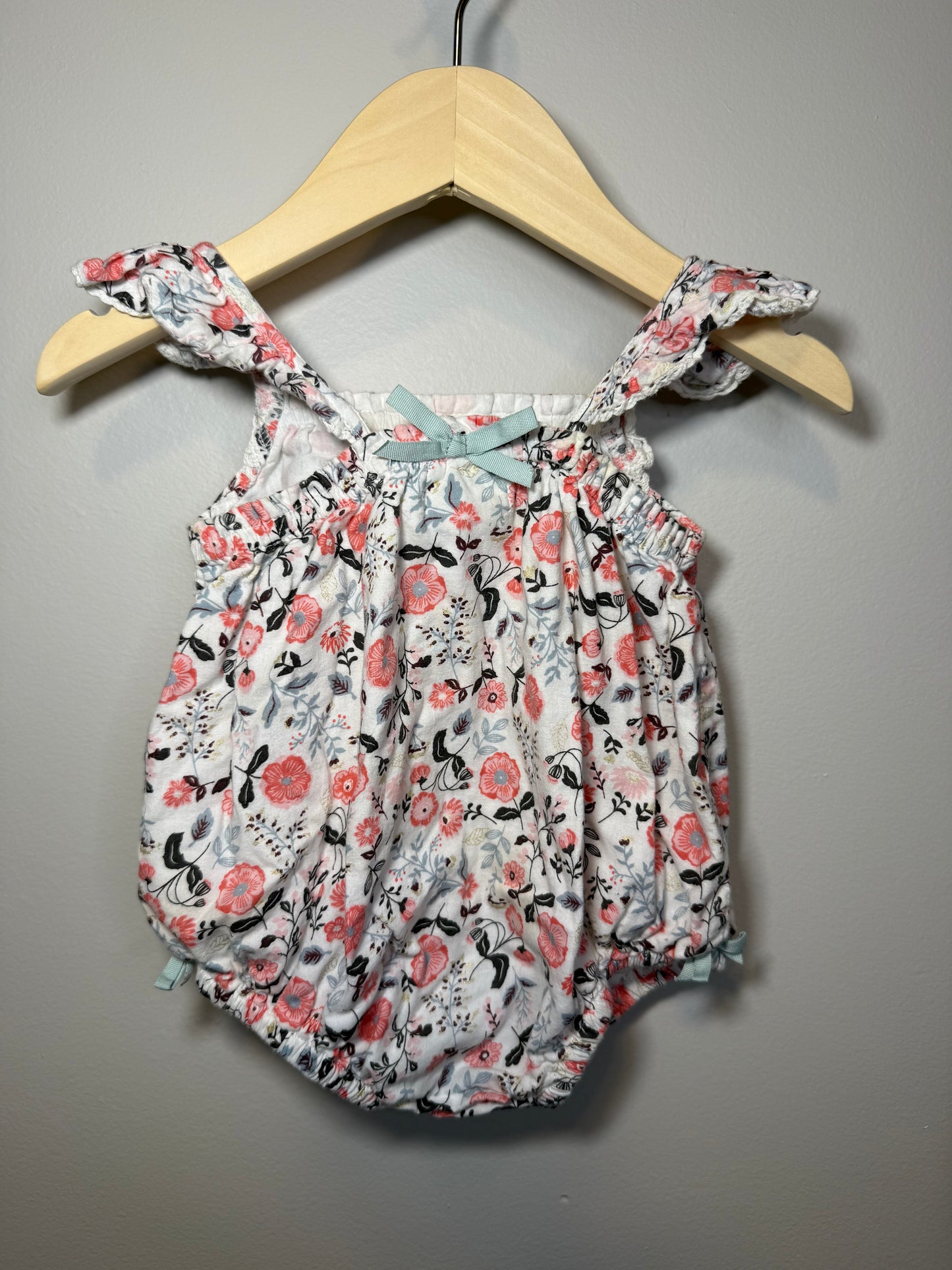 3-6m Dylan and Abby outfit