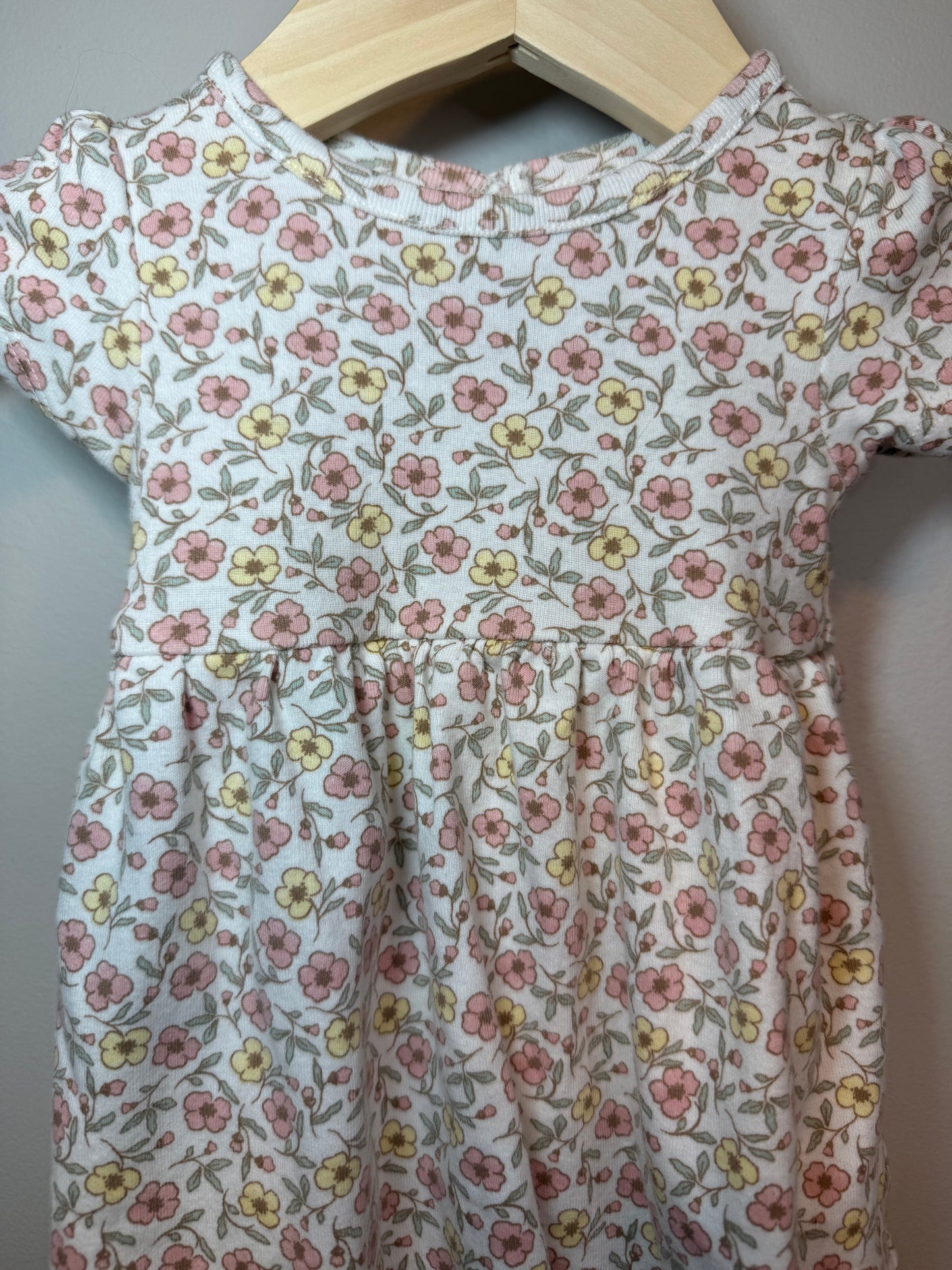 3-6m Carter���������������������������s Child of Mine dress